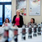 2016.11.25. Kórházi Önkéntesek Alapítvány teadélutánja a Semmeiweis Egyetemen