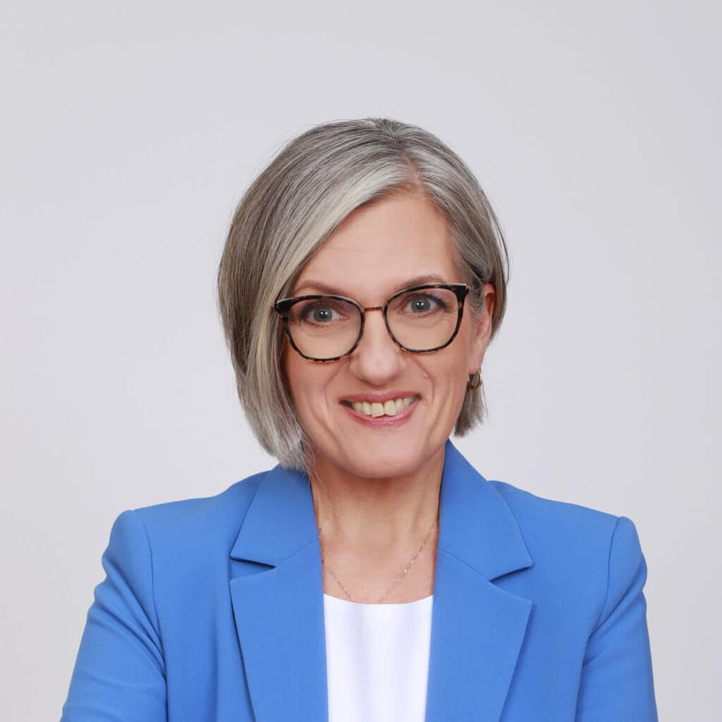 Lám Judit portré