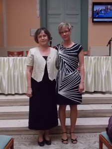 Bencés Ilona és Dr. Kárpáti Sarolta, Astellas díjátadó