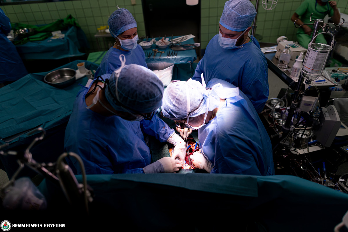 A műtét utáni szövődmények – Sebészeti, Transzplantációs és Gasztroenterológiai Klinika