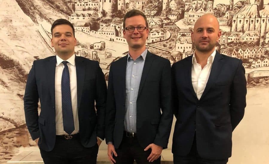 dr-v-mosi-p-ter-lett-a-magyar-rezidens-sz-vets-g-j-eln-ke