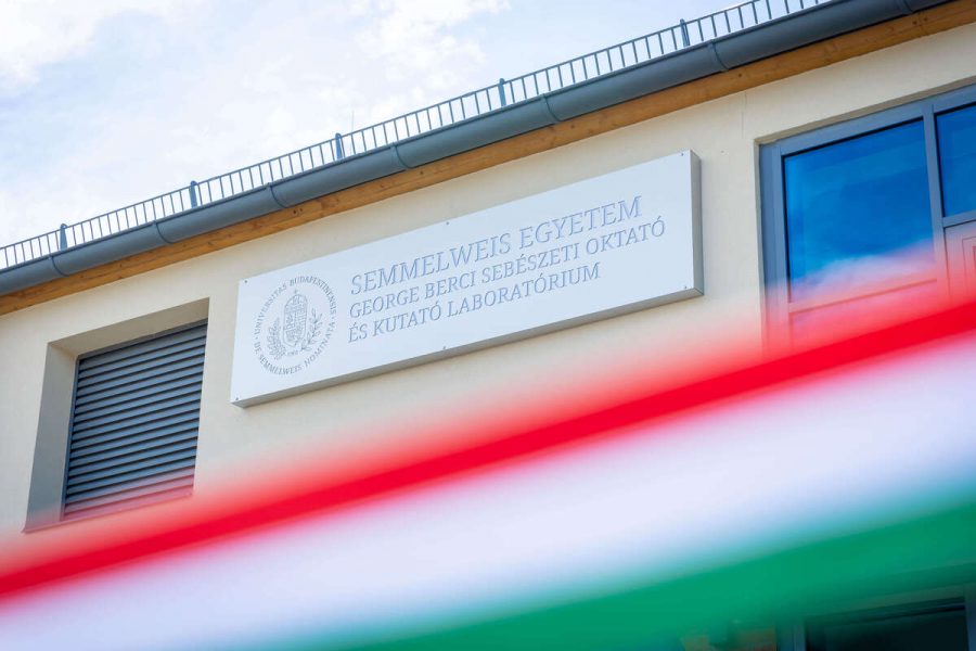 Átadták a Semmelweis Egyetem George Berci Sebészeti Oktató és Kutató ...