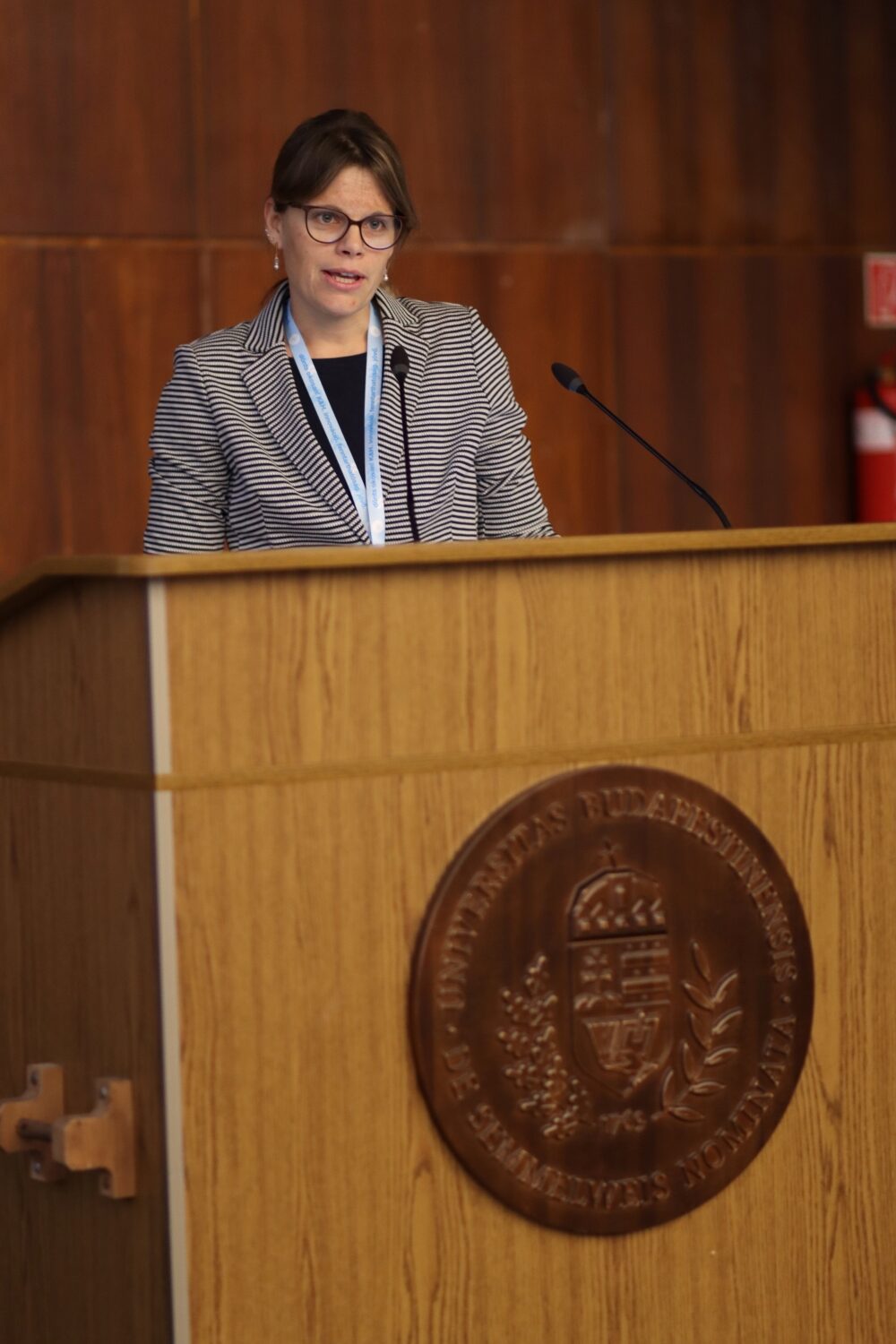 Dr. Máté-Horváth Nóra