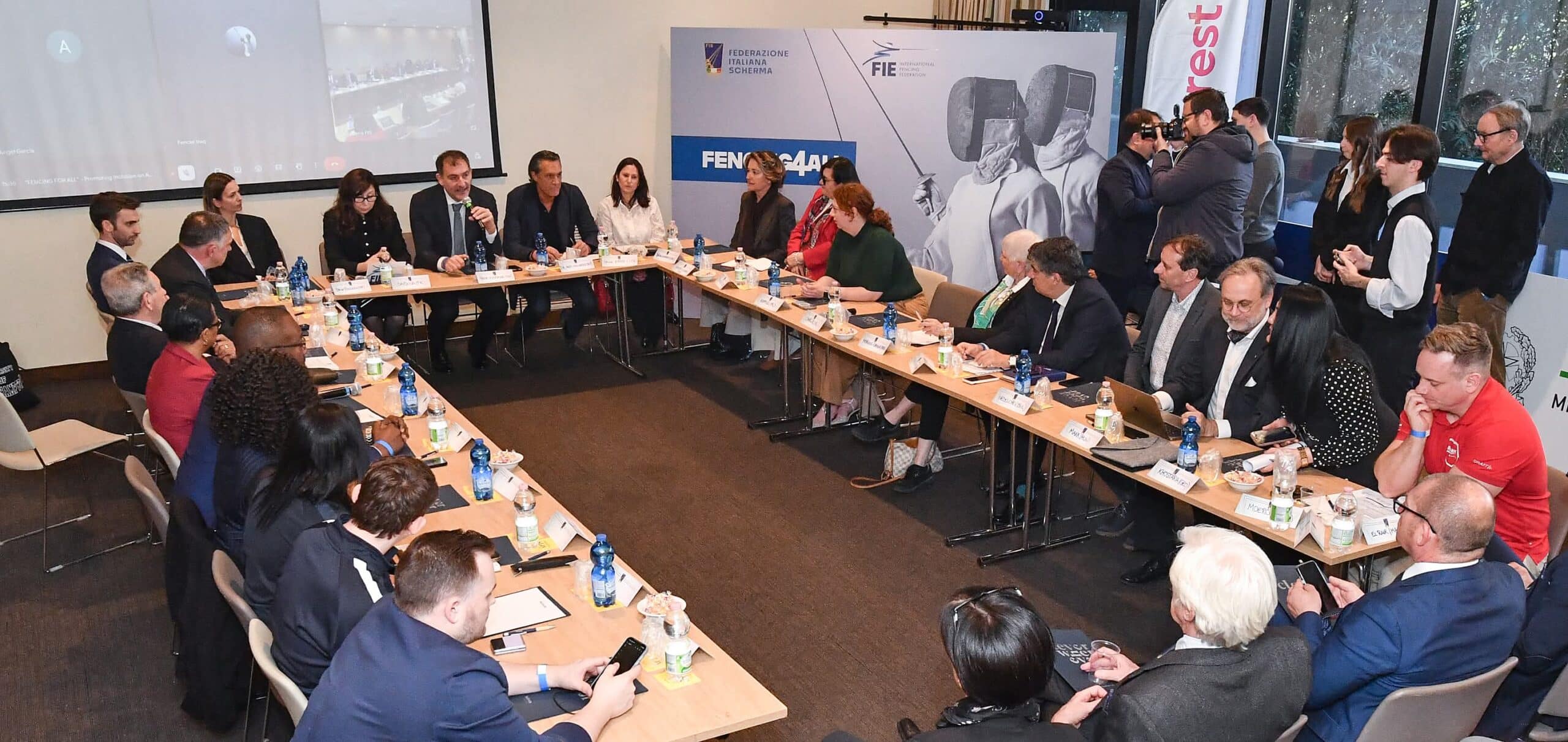 Roma, 27 Marzo 2026
Convegno FIE
Foto: TRIFILETTI Andrea / Bizzi Team