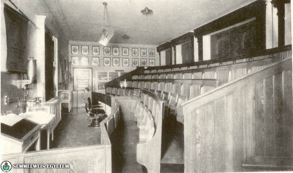 Stomatológiai Klinika előadóterme 1909-ben 
