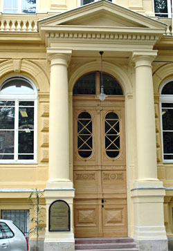 200508293.jpg