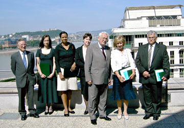 200510032.jpg