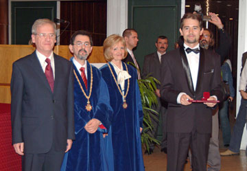 20051405.jpg