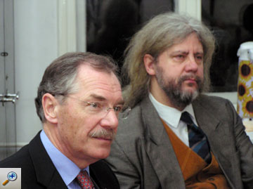200602042.jpg