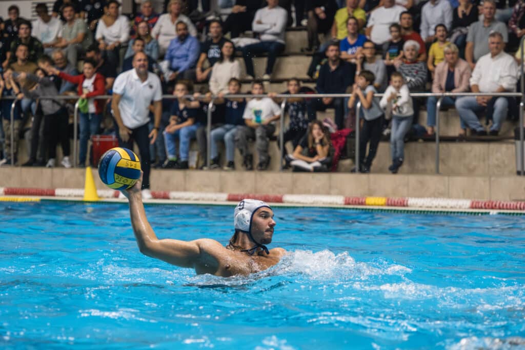 Benji védőmunkája mellett nem marad ki a támadásokból sem, ahogy azt most az EB-n is láthatjuk!